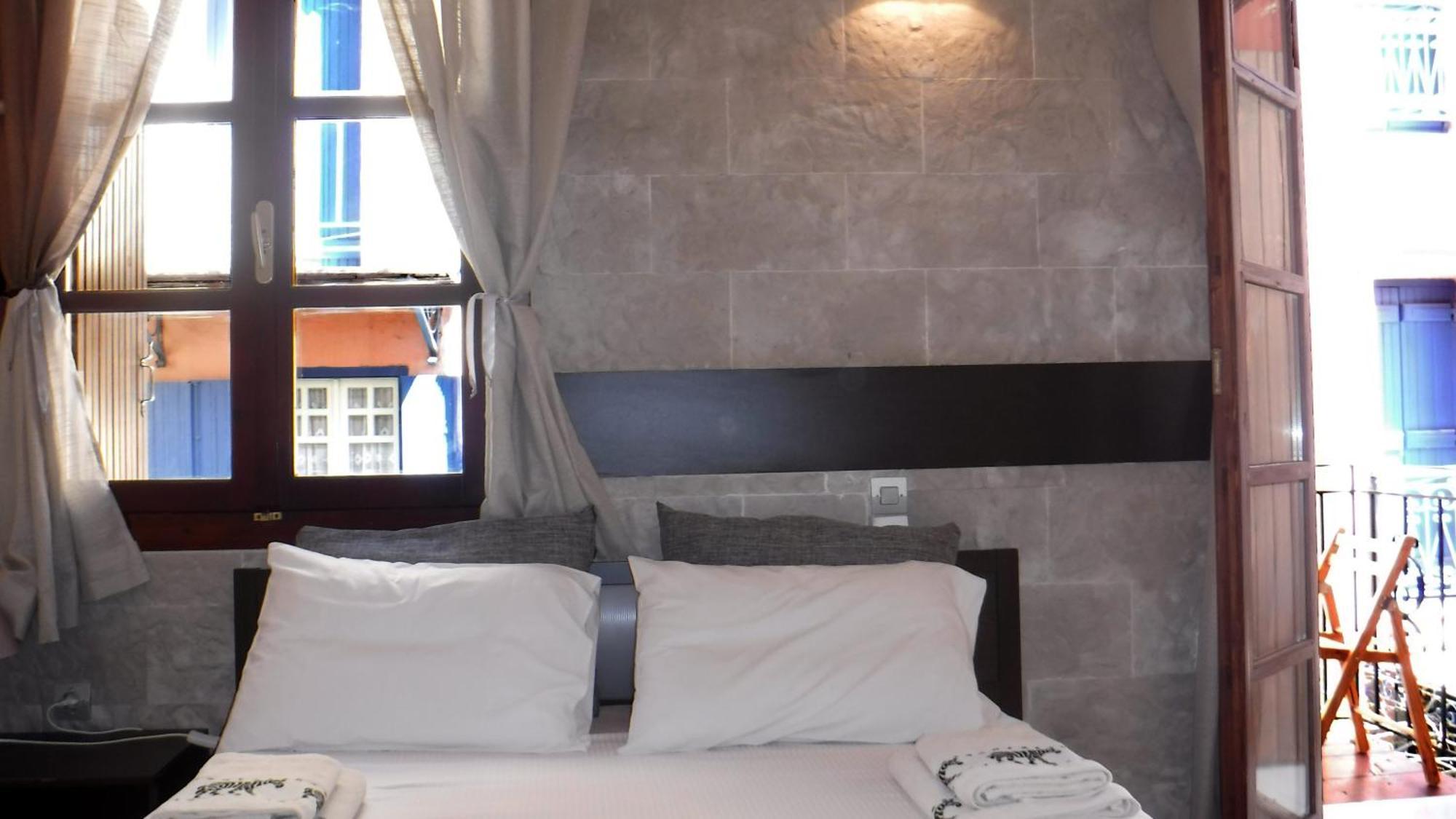 Enetiko Rooms Chania  Bagian luar foto