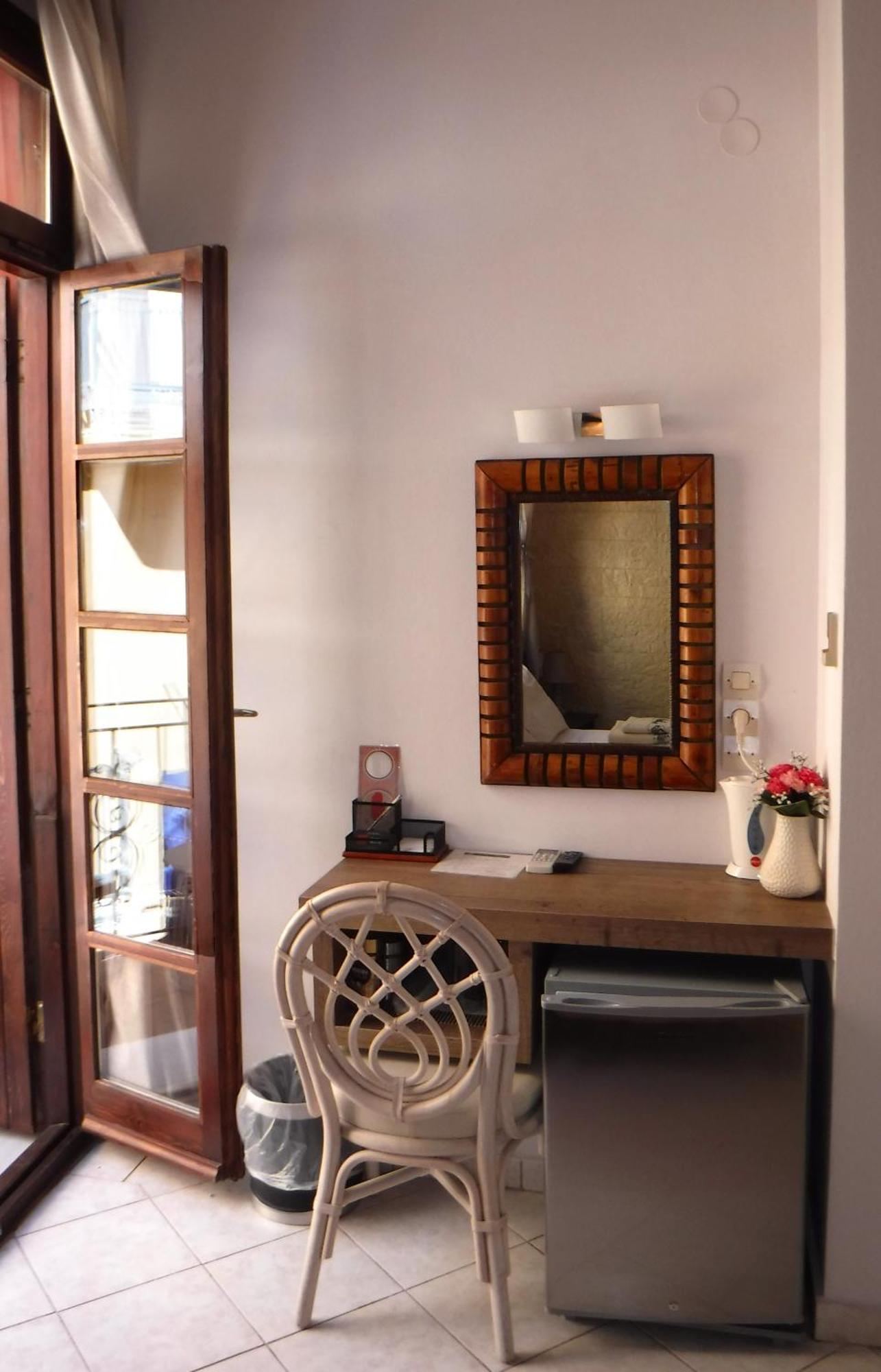 Enetiko Rooms Chania  Bagian luar foto