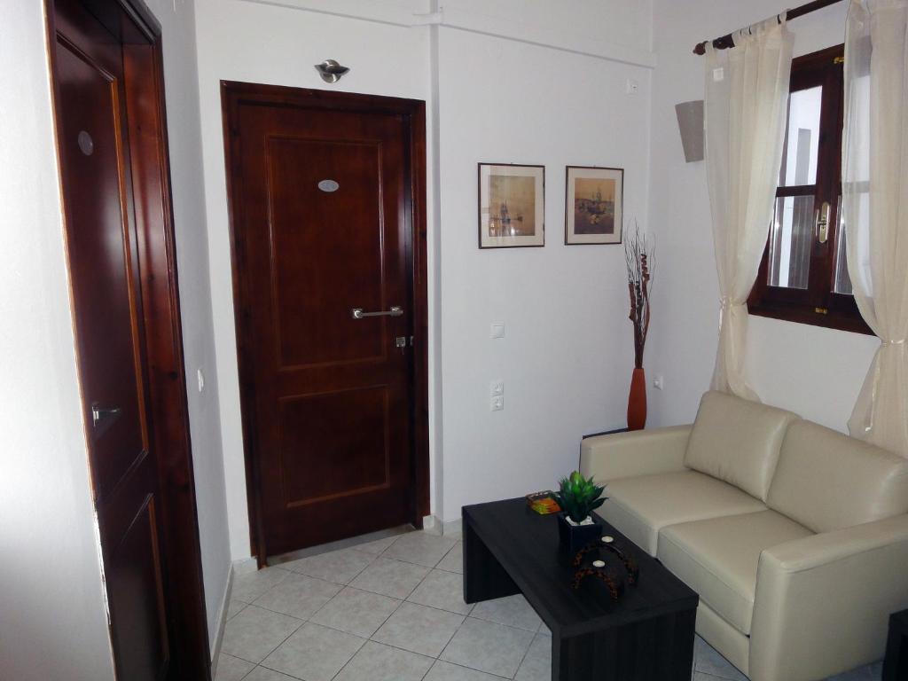 Enetiko Rooms Chania  Bagian luar foto