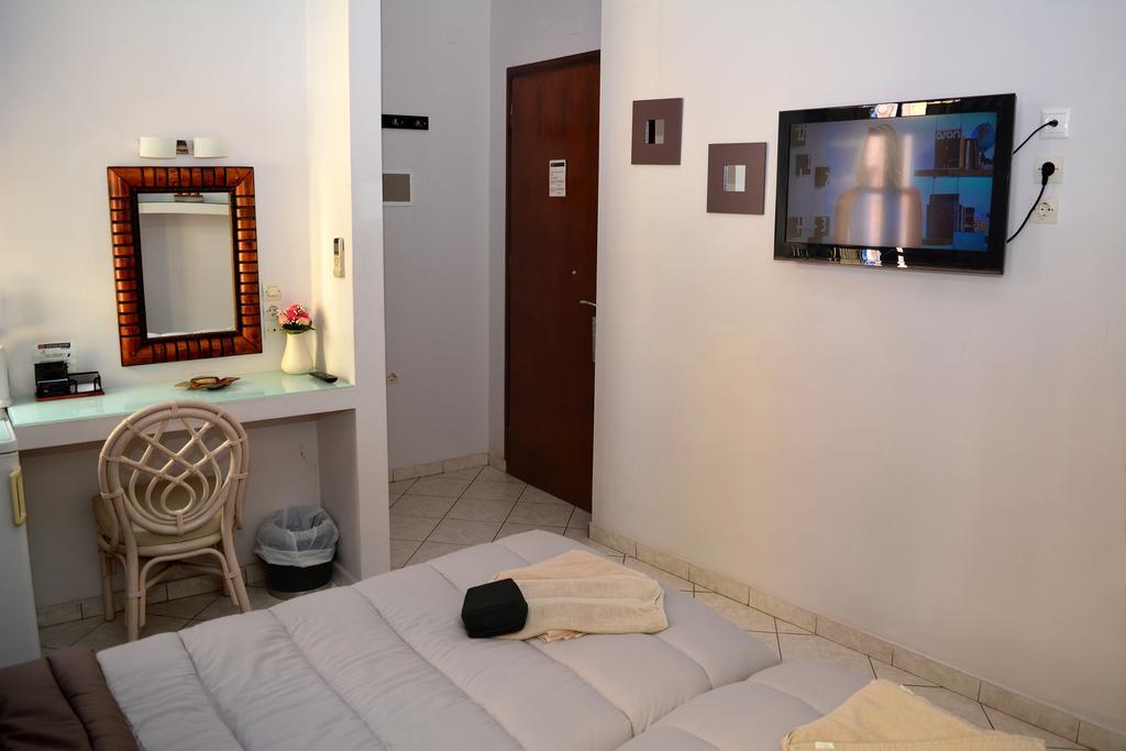Enetiko Rooms Chania  Bagian luar foto